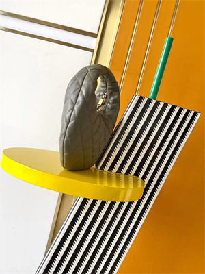 Y*L icarino in quilted nappa lambskin green