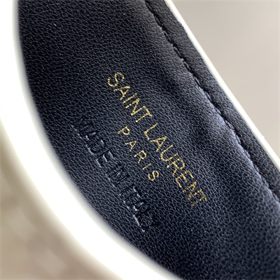 Y.S.L MONOGRAM MATELASS?? CARD CASE IN CROCODILE EMBOSSED LEATHER White Color Gold Tone Metal