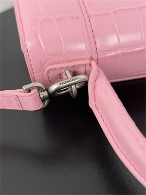 Women’s Hourglass XS Handbag Crocodile Embossed In Peach Pink-Silver