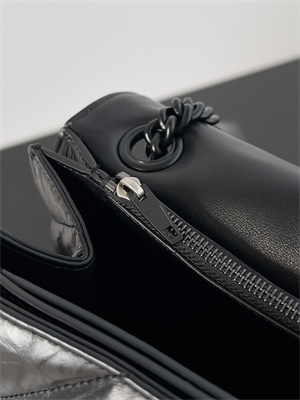 Women’s CRUSH Medium Chain Bag Quilted In Black Crushed Calfskin