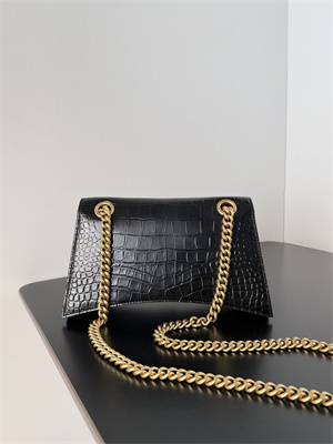 Women’s CRUSH Small Chain Bag Crocodile Embossed In Black