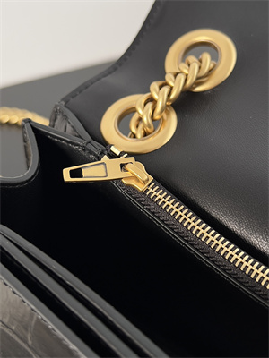 Women’s CRUSH Small Chain Bag Crocodile Embossed In Black