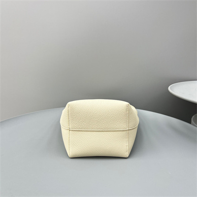 T*e R0w park n/s small tote bag grained calfskin white color
