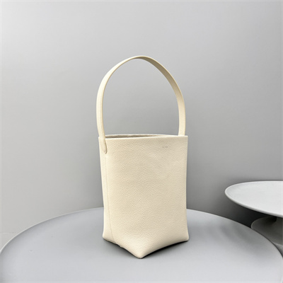 T*e R0w park n/s medium tote bag grained calfskin white color