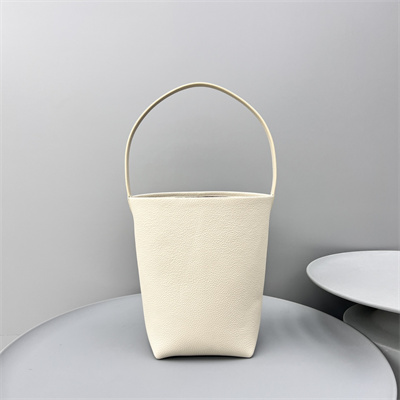 T*e R0w park n/s medium tote bag grained calfskin white color