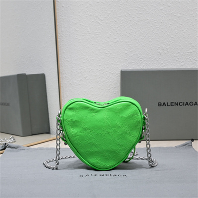 Women’s Le Cagole Heart Mini Bag In Arena Lambskin Green Color
