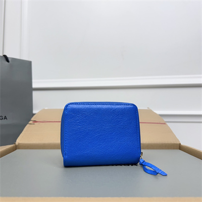 Le Cagole Compact Zippy Wallet In Arena Lambskin Electric Blue Color