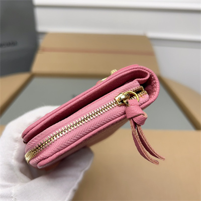 Le Cagole Compact Zippy Wallet In Goatskin Pink Color