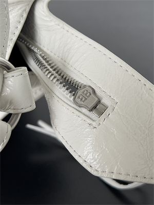 Women’s NEO Cagole XS Handbag In Arena Lambskin White Color