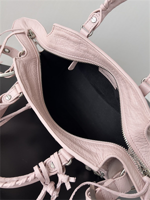 Women’s NEO Cagole XS Handbag In Arena Lambskin Ice Pink Color