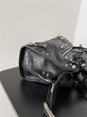 Women’s NEO Cagole XS Handbag In Arena Lambskin Black Color