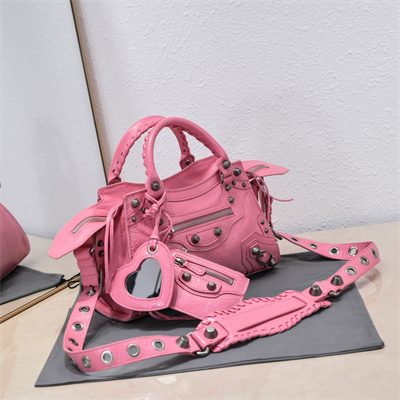 Women’s NEO Cagole XS Handbag In Arena Lambskin Pink Color