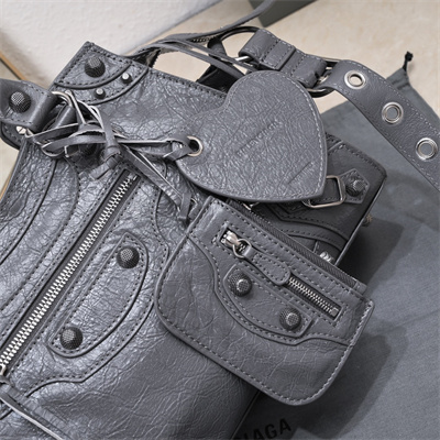 Women’s NEO Cagole City Small Handbag In Arena Lambskin Dk Grey Color