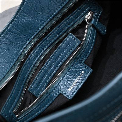 Women’s NEO Cagole City Small Handbag In Arena Lambskin Malachite Color