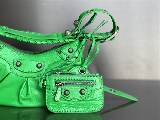 Women’s Le Cagole XS Shoulder Bag In Arena Lambskin Green Color