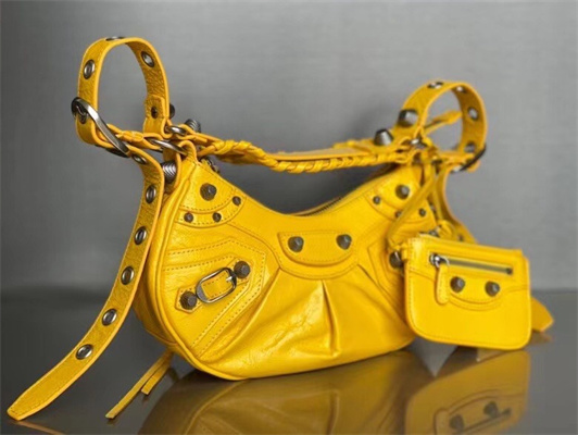Women’s Le Cagole XS Shoulder Bag In Arena Lambskin Yellow Color