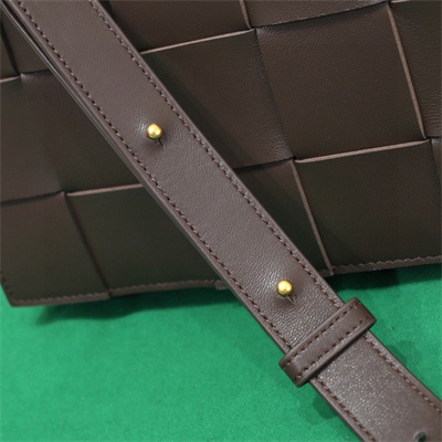 BV Cassette Cross Body Bag In Lambskin Fondant Color