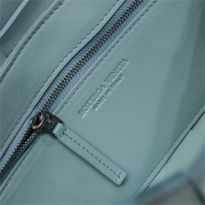 BV Cassette Cross Body Bag In Lambskin Teal Washed Color
