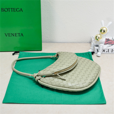 BV Medium Gemelli Shoulder Bag In Lambskin Leather Travertine Color