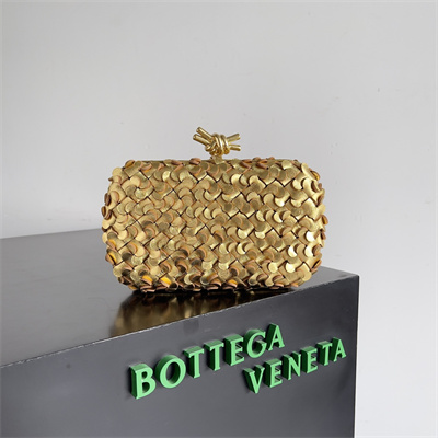 BV Knot Clutch In Metallic Lambskin Leather Gold Color