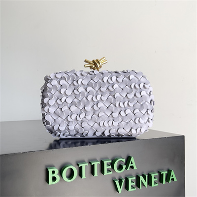 BV Knot Clutch In Metallic Lambskin Leather Lilac Color