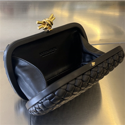 BV Knot Clutch In Lambskin Leather Black Color