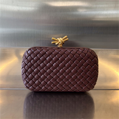 BV Knot Clutch In Lambskin Leather Barolo Color