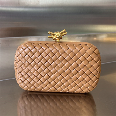 BV Knot Clutch In Lambskin Leather Brown Color