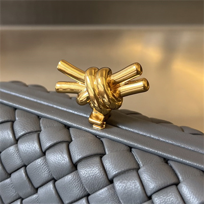 BV Knot Clutch In Lambskin Leather Thunder Color