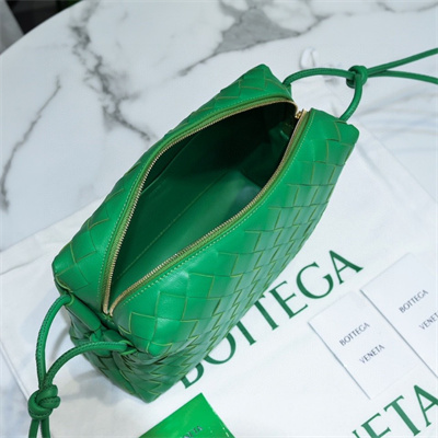 BV Small Loop Camera Bag In Lambskin Leather Parakeet Color