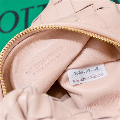 BV Mini Jodie In Lambskin Leather Lotus Color