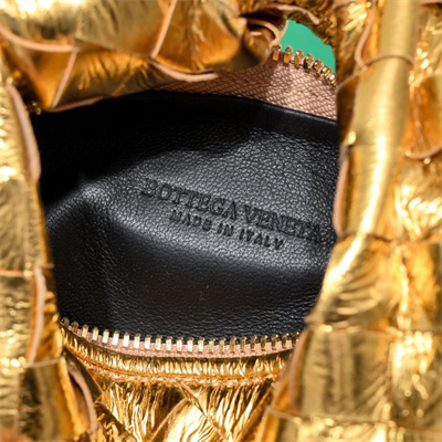 BV Candy Jodie In Lambskin Leather Gold Color