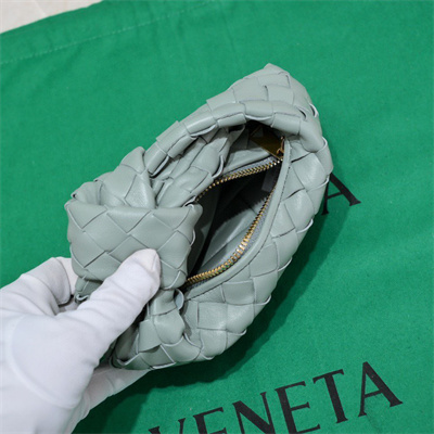 BV Candy Jodie In Lambskin Leather New Sauge Color