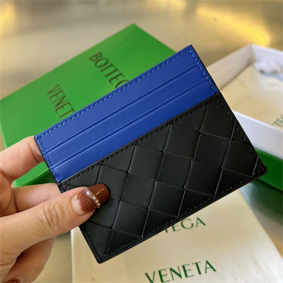 BV Card holder In Calfskin Leather Black/Cobalt Blue