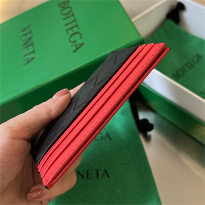 BV Card holder In Calfskin Leather Black/Red