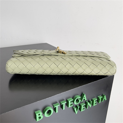 BV Long Clutch Andiamo With Handle In Lambskin Leather Travertine Color