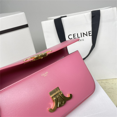 Ce**e chain shoulder bag cuir triomphe in shiny calfskin pink