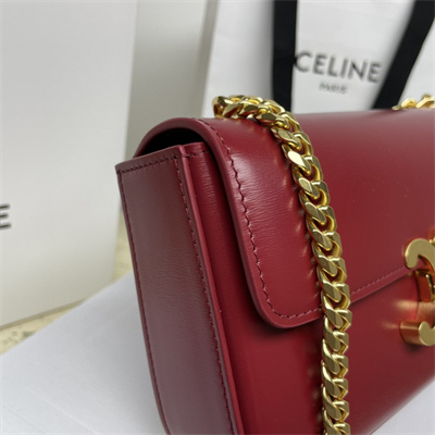 Ce**e chain shoulder bag cuir triomphe in shiny calfskin bordeaux