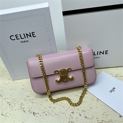 Ce**e chain shoulder bag cuir triomphe in shiny calfskin light pink