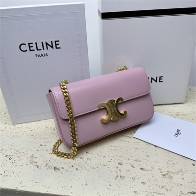 Ce**e chain shoulder bag cuir triomphe in shiny calfskin light pink