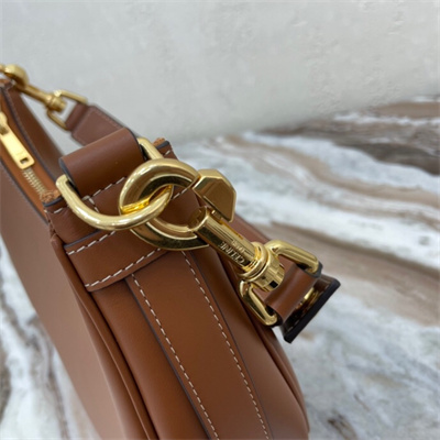 Ce**e medium ava strap bag in smooth calfskin tan