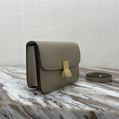 Ce**e teen classic box bag in pebble box calfskin leather