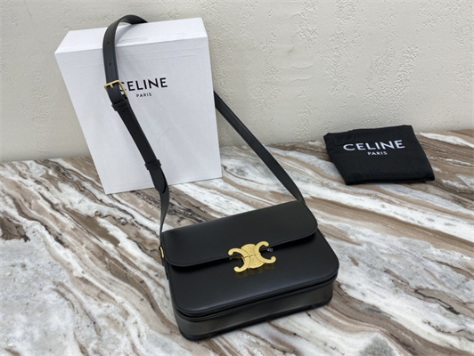 Ce**e classique triomphe bag in shiny calfskin black color