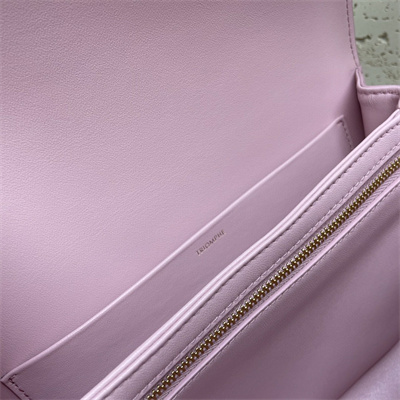 Ce**e classique triomphe bag in shiny calfskin pink color