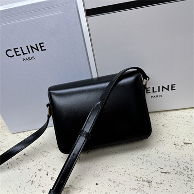 Ce**e teen triomphe bag in shiny calfskin black color