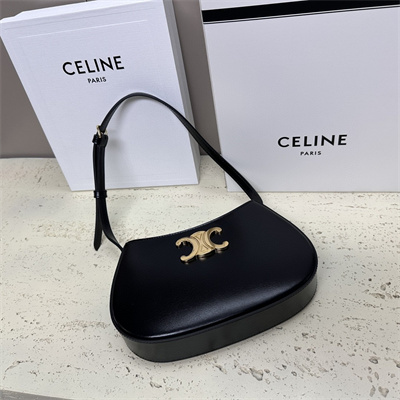 Ce**e medium tilly bag in shiny calfskin black