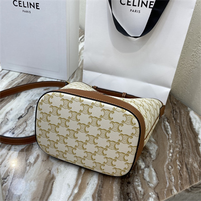 Ce**e small bucket in triomphe canvas and calfskin white