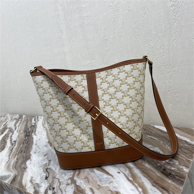 Ce**e medium bucket in triomphe canvas and calfskin white