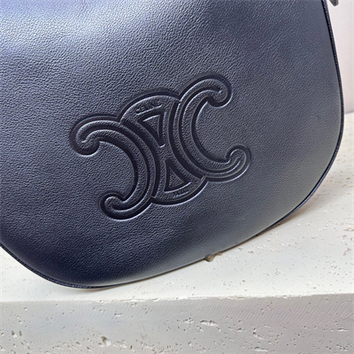 ce**e medium heloise  bag cuir triomphe in S*pple calfskin black