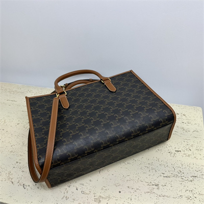 Ce**e mini horizontal cabas in triomphe canvas and calfskin tan